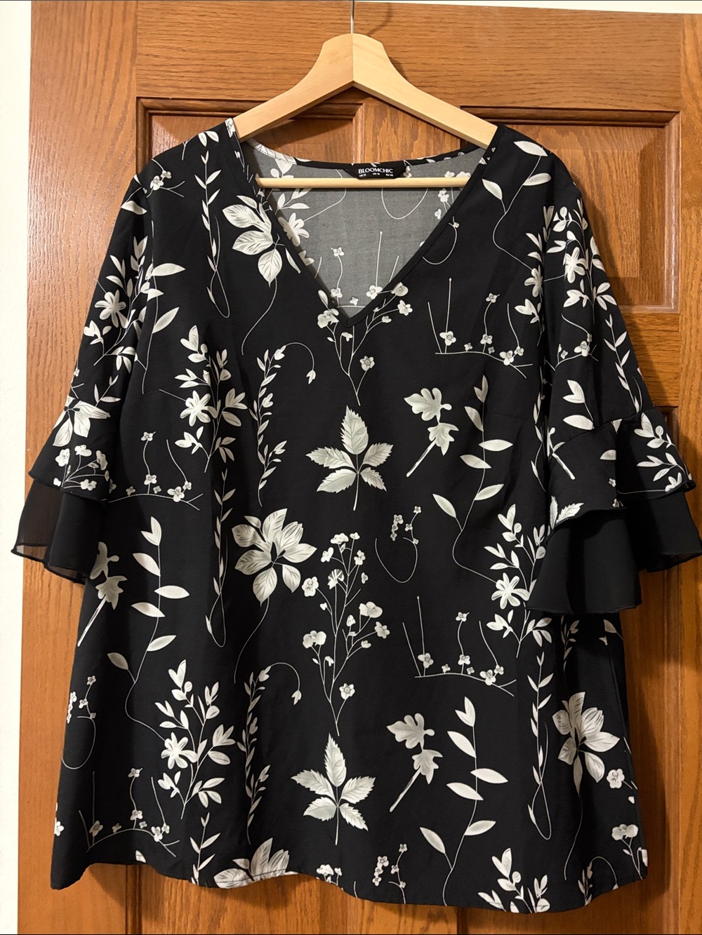 BloomChic Black and White Floral Blouse